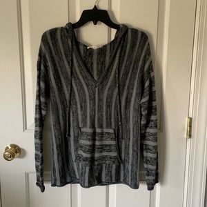 Love stitch sweater pullover